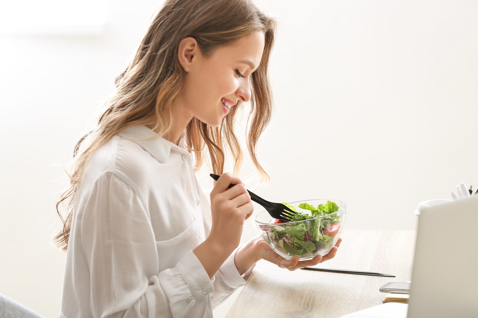 GLP-1 Medication for Women: What to Expect Month by Month